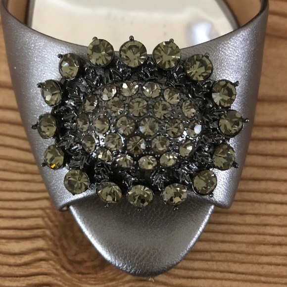 Badgley Mischka Pewter Lacie d'Orsay Leather Heels - Picture 7 of 11